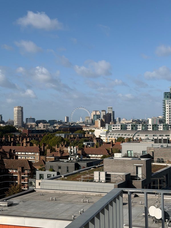 Room City Walk in Greater London