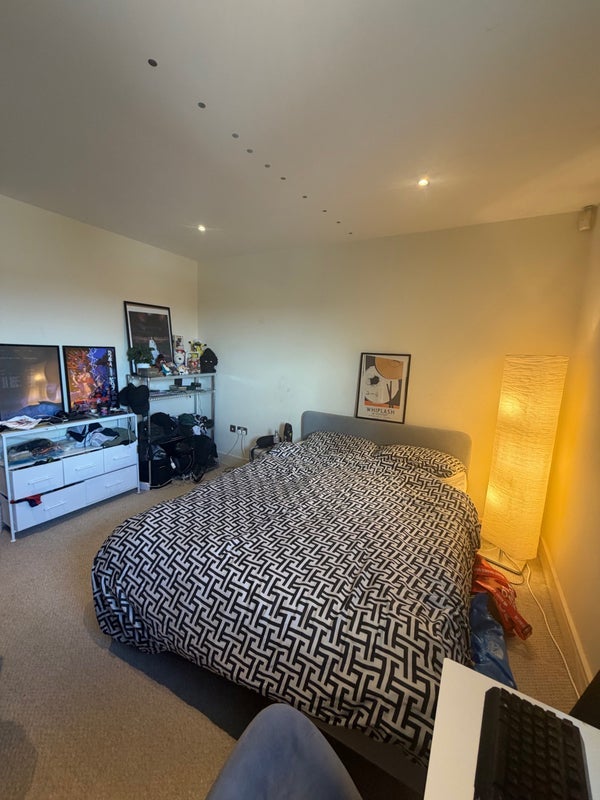 Room City Walk in Greater London