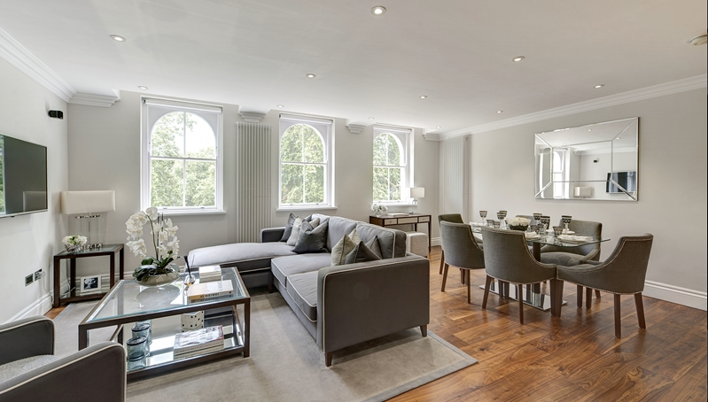 Flat Orme Square in City of Westminster