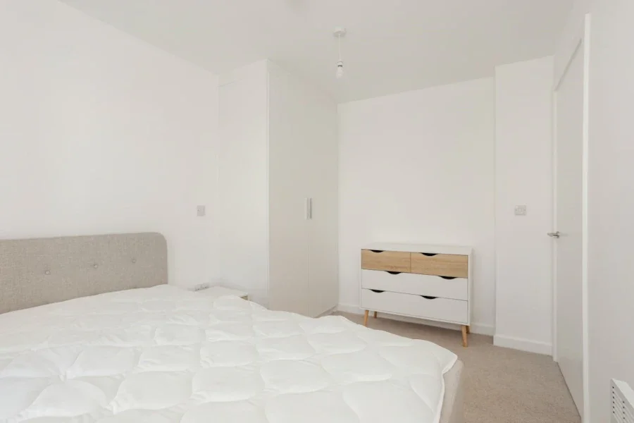 Flat Clippers Quay in Salford