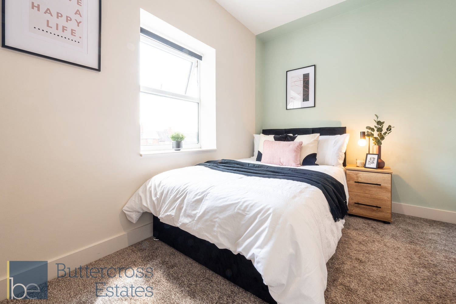 Room Beacon Hill Road in Newark and Sherwood