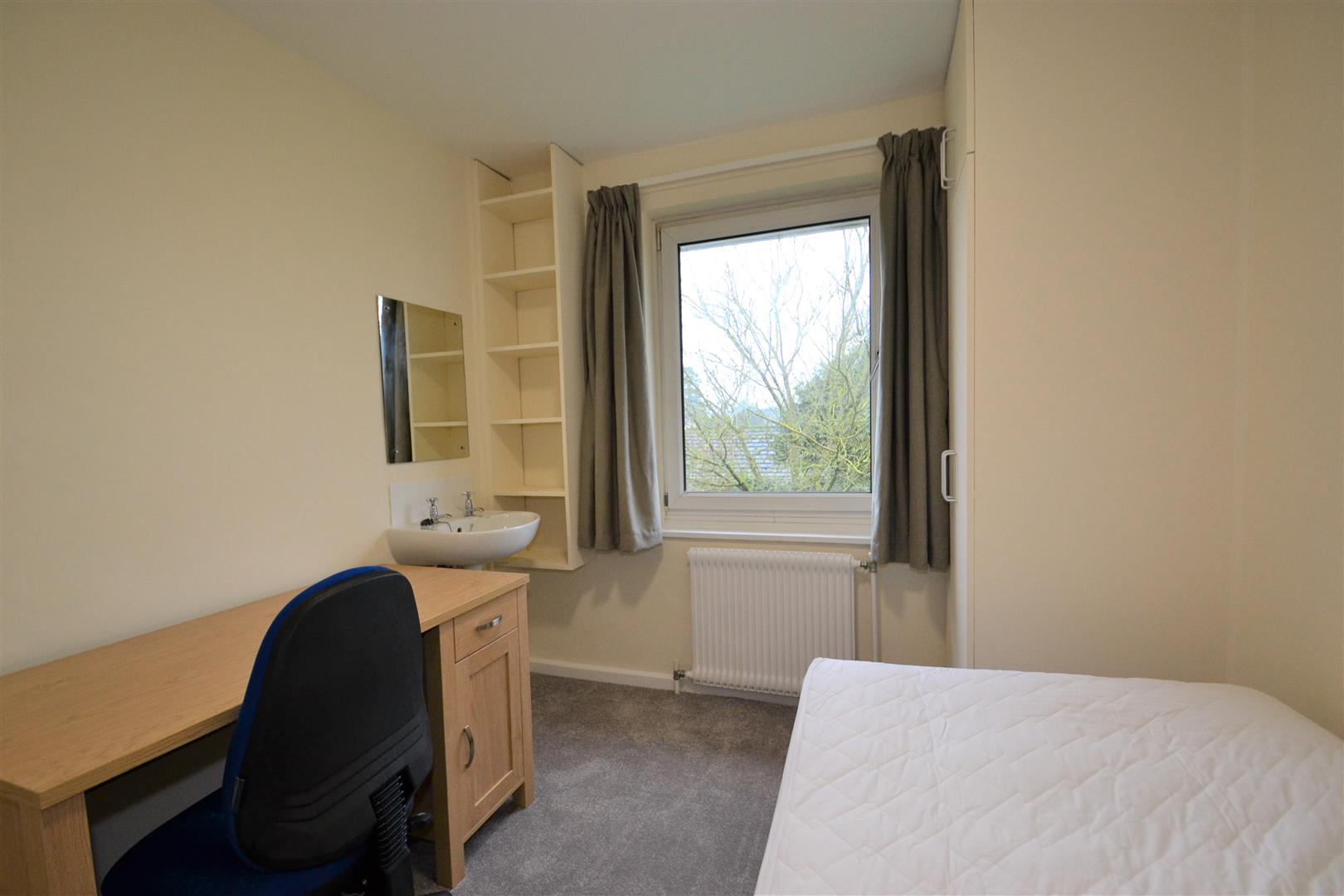 Room New Street in South Oxfordshire