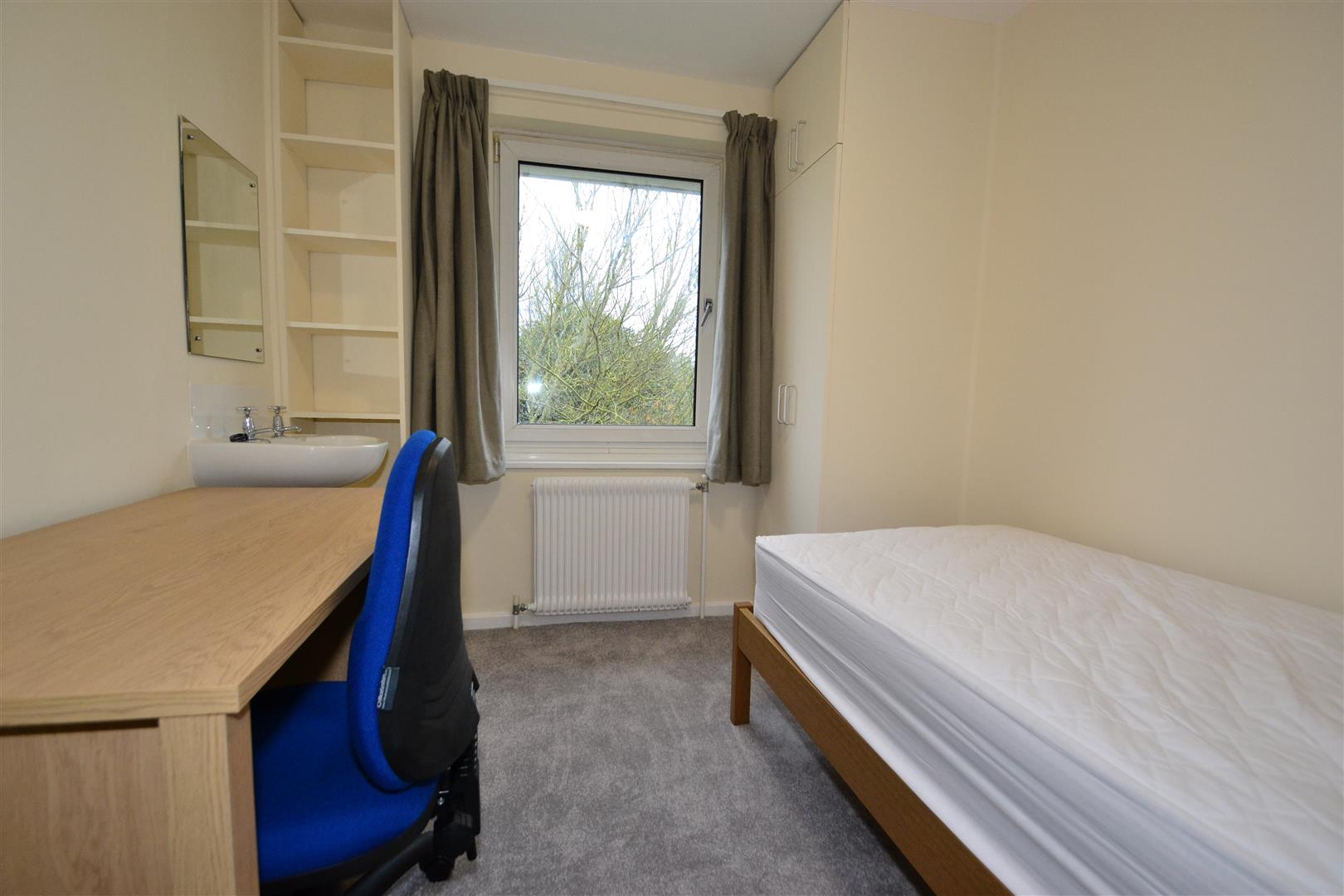 Room New Street in South Oxfordshire