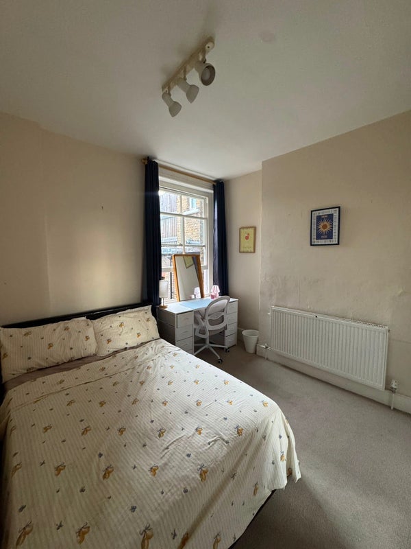 Room Stewart Court in Greater London