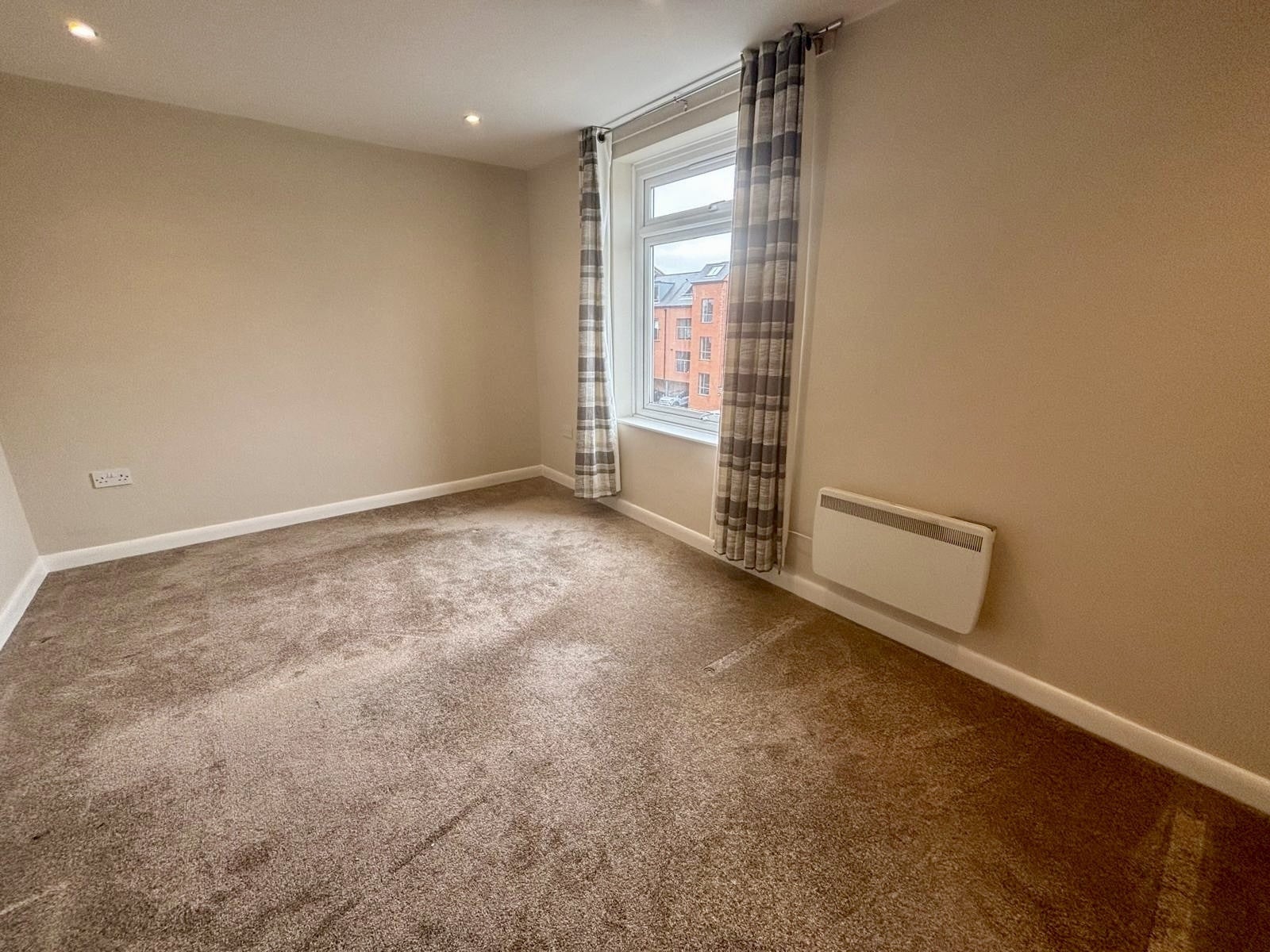 Flat Park Street in Royal Leamington Spa