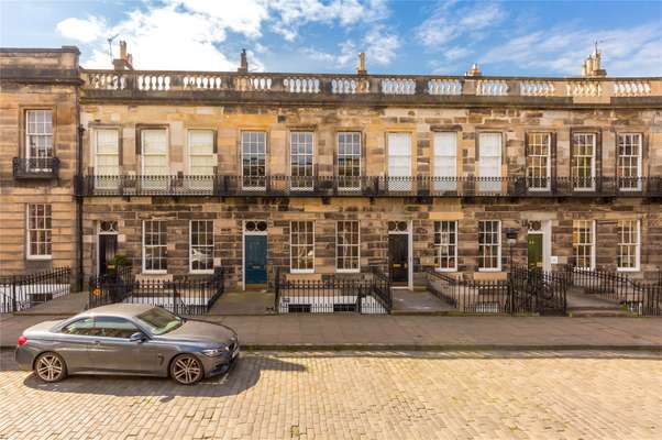 House Danube Street in City of Edinburgh