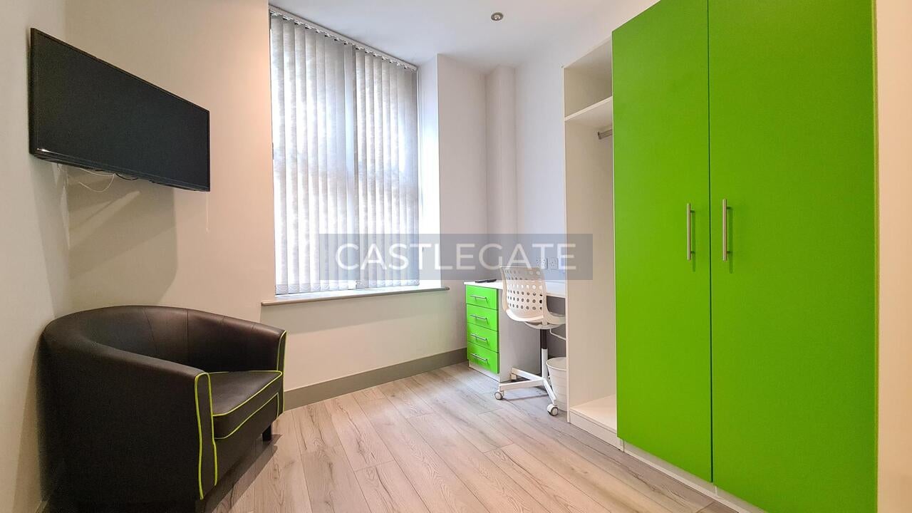 Room Dundas Street in Kirklees