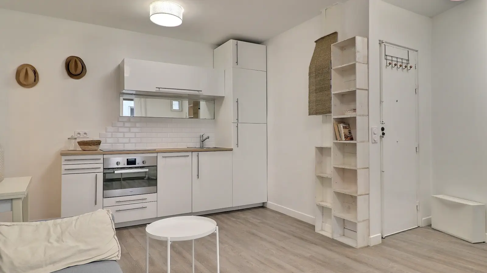 Flat Rue du Delta in Paris