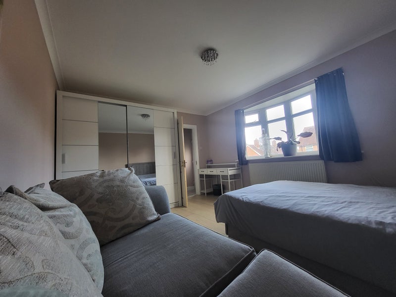 Room Bramcote Road in Birmingham