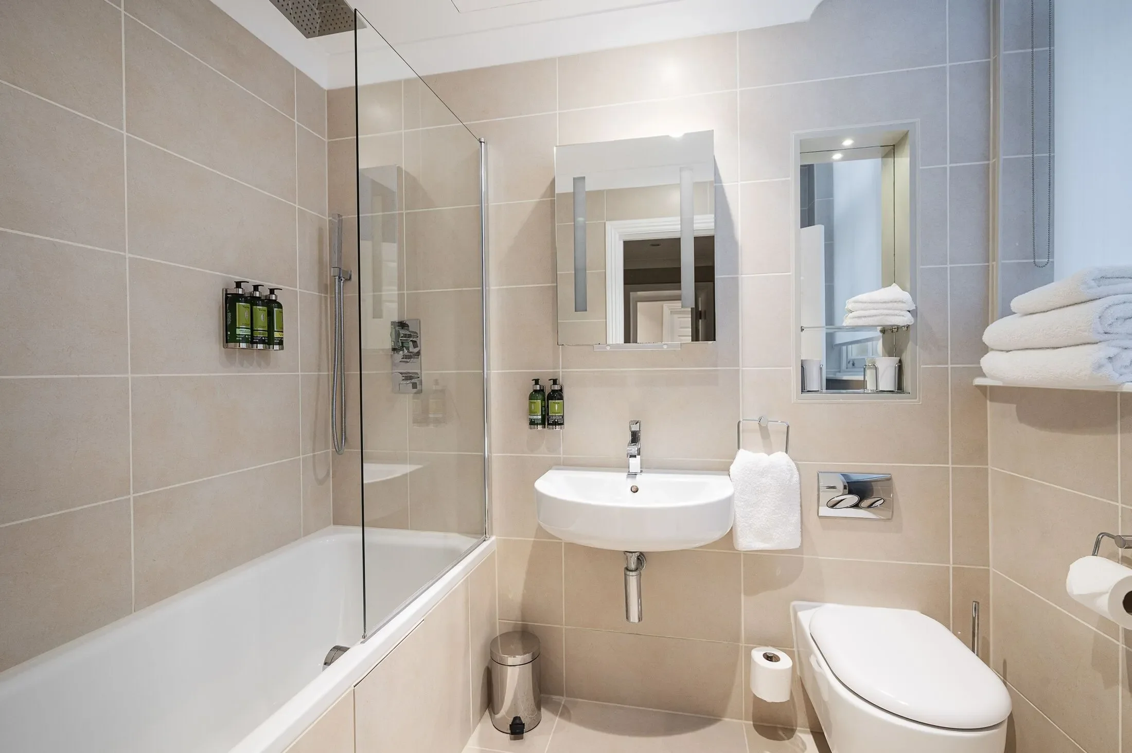 Flat Watling Street in City of London