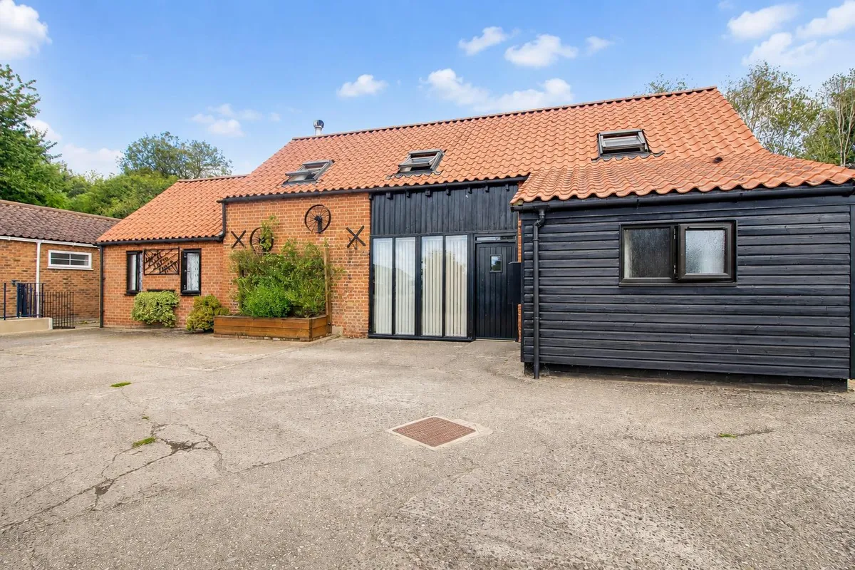 House The Green in Breckland District