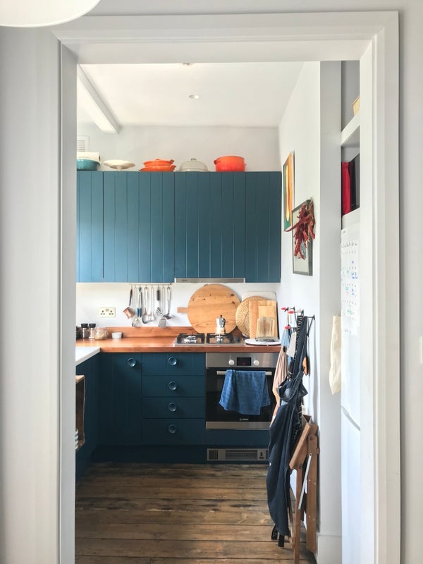 Flat Brondesbury Road in Greater London
