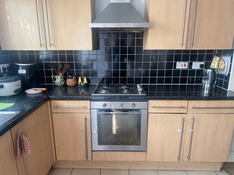 Room Strone Road in Greater London