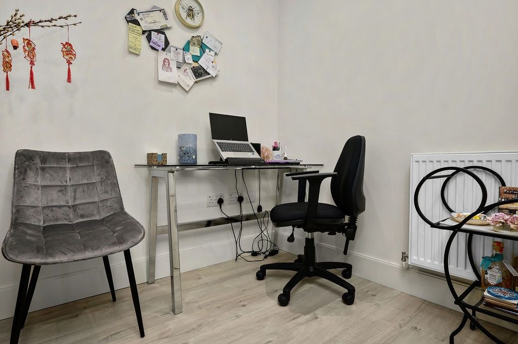 Flat Warwick Lane in Greater London