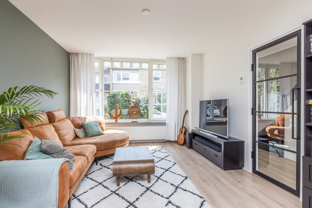 Twee-onder-één-kap te koop: Vloedstraat 5, Nuth