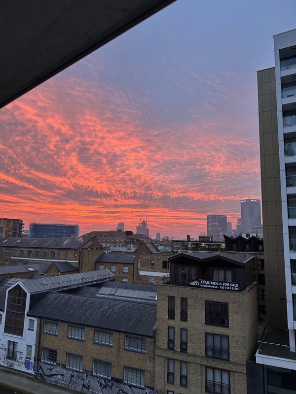 Flat Burdett Road in Greater London