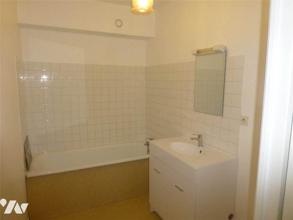 Appartement Place de la Trémoille à Laval