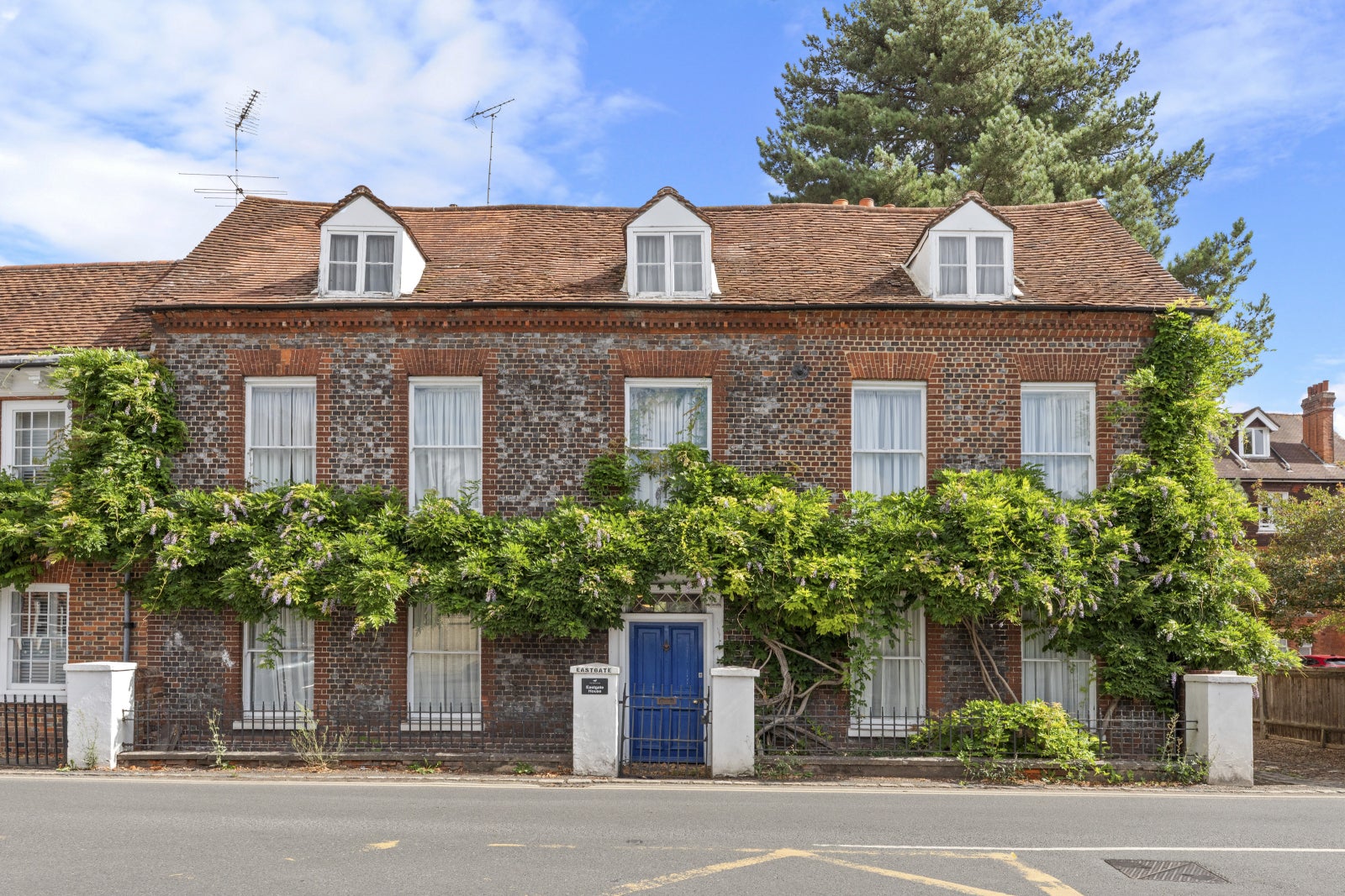 House Ferry Lane in Cookham Rise