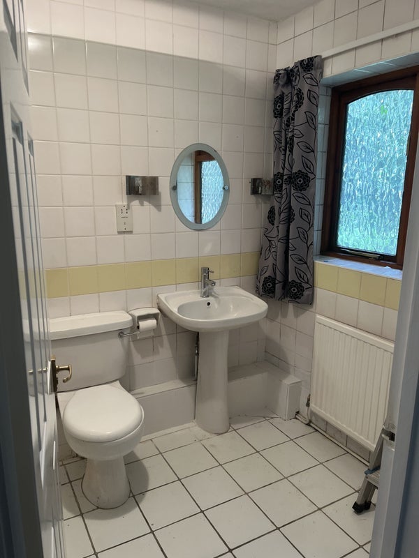 Room Grove Lane in Chalfont St Peter