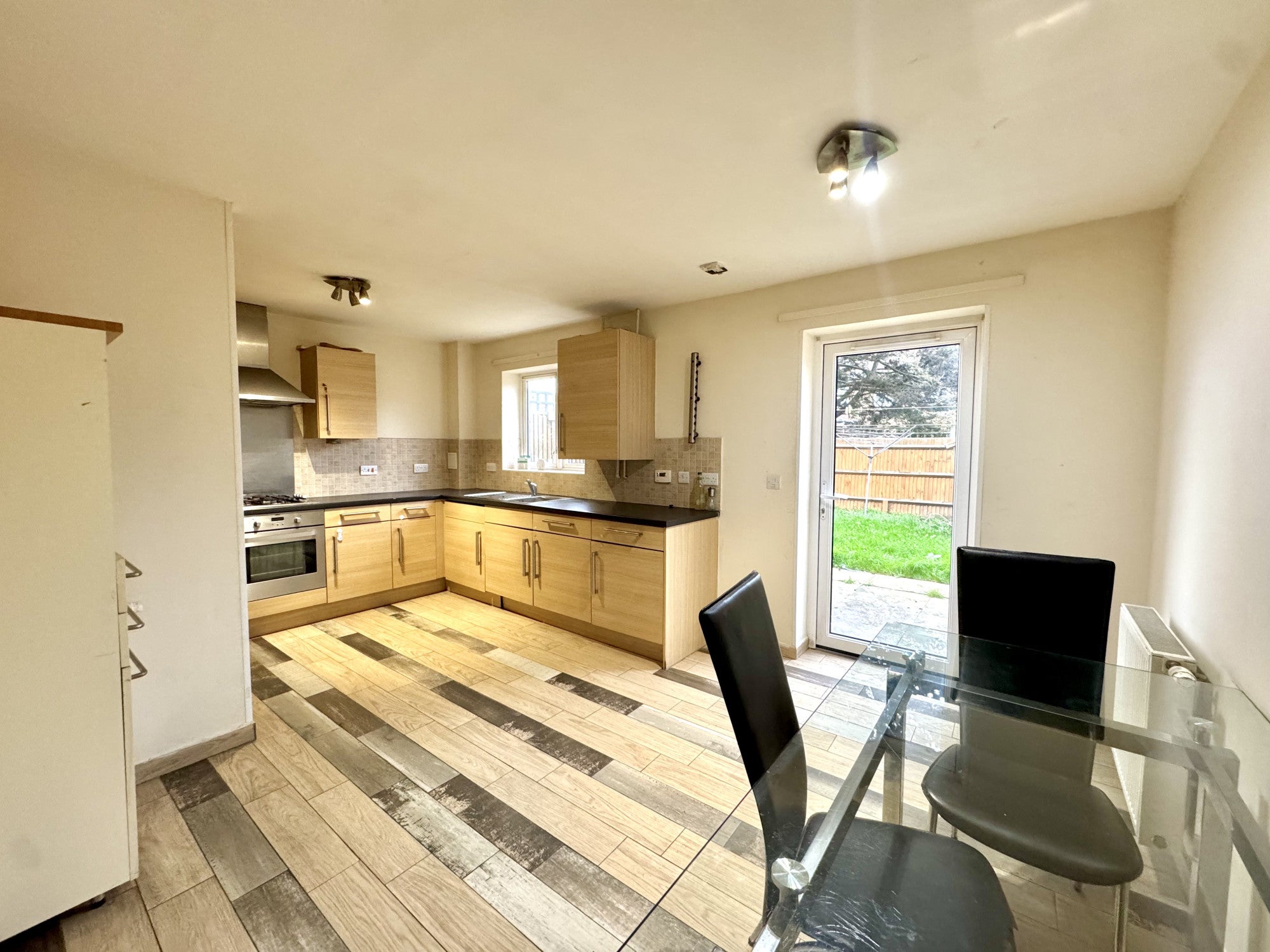 House Coldharbour Lane in Greater London