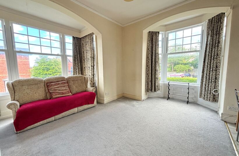 Flat Princess Royal Park in Scarborough