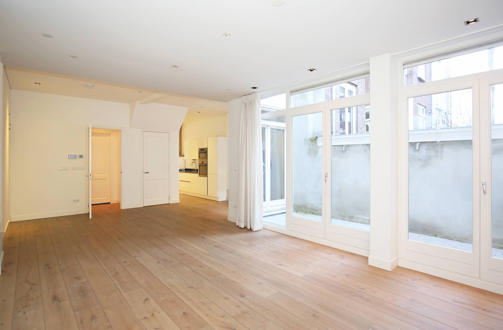 Appartement te huur: Nieuwe Looiersstraat, Amsterdam