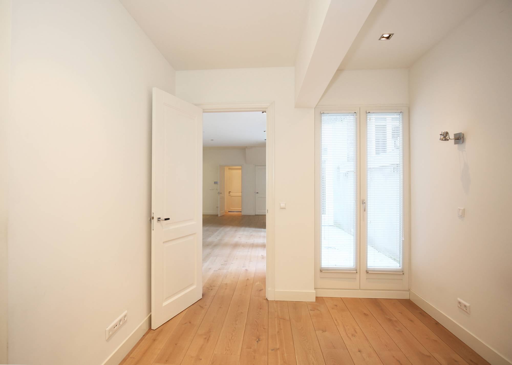 Appartement te huur: Nieuwe Looiersstraat, Amsterdam