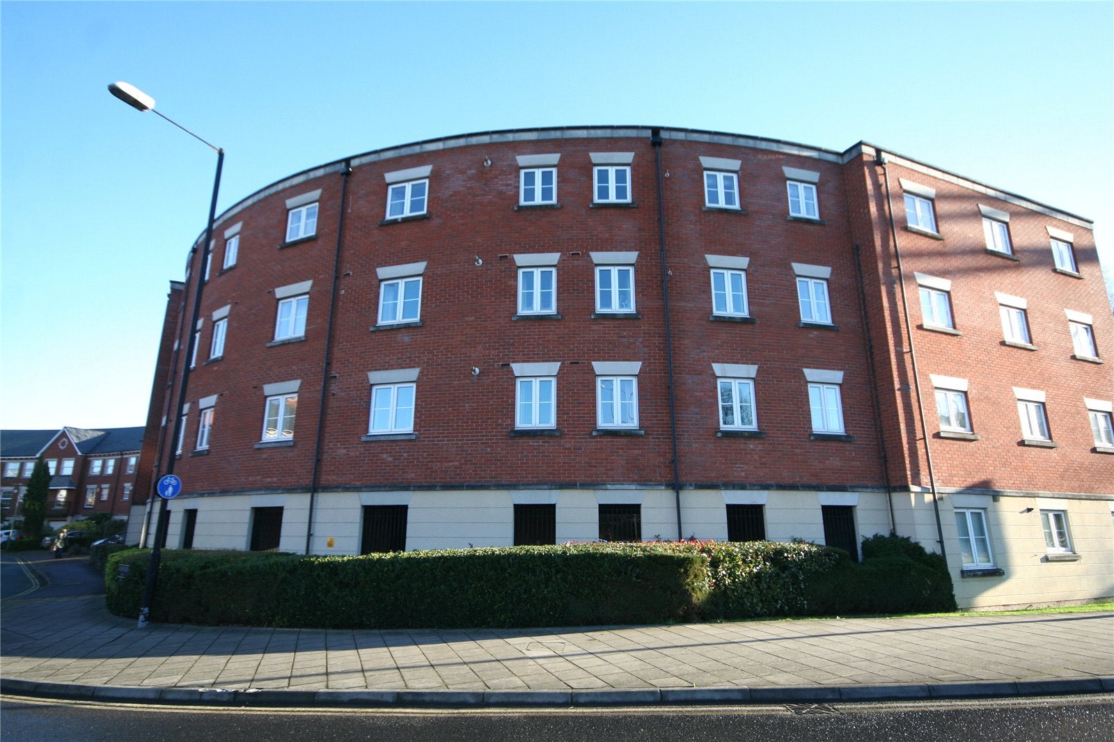 Flat Brookbank Close in Cheltenham