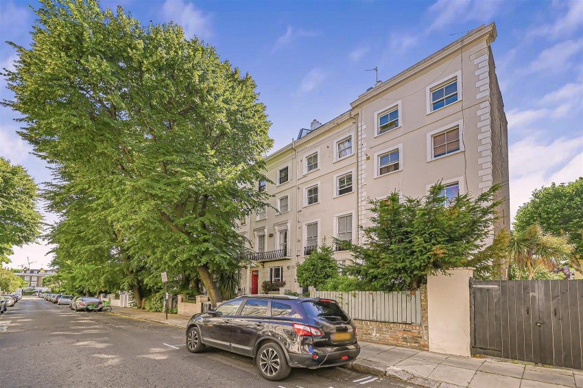 Flat Moorhouse Road in City of Westminster