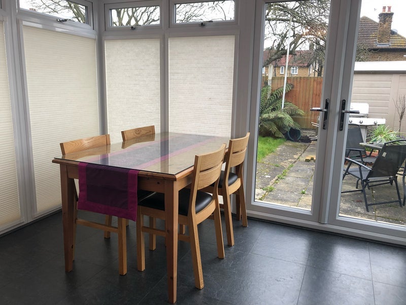 Room Swallowfield Road in Greater London