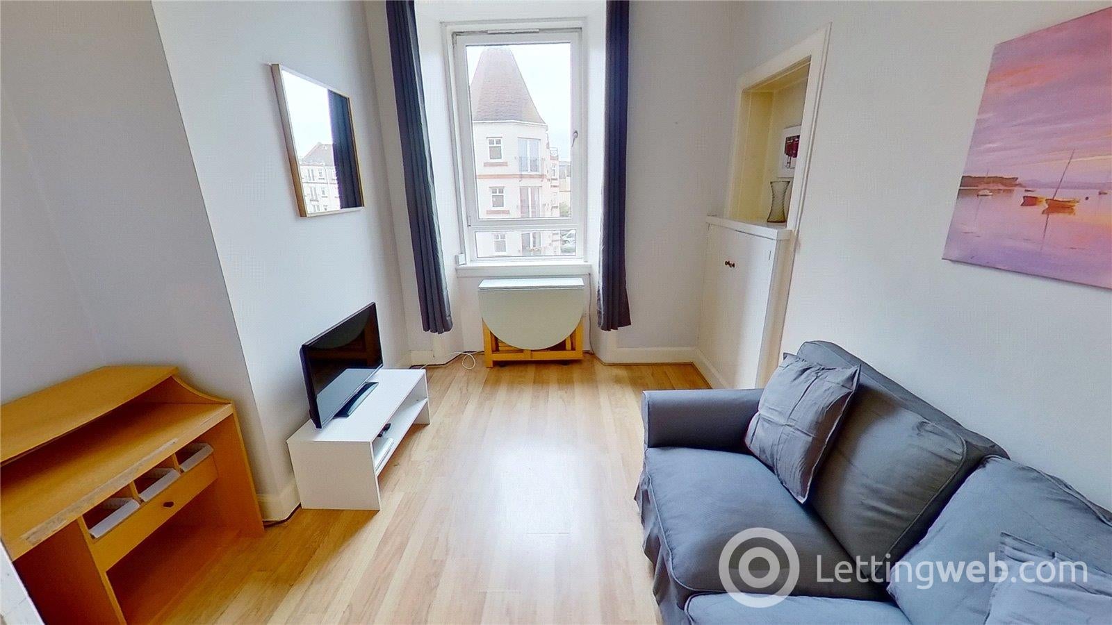 Flat Stewart Terrace in City of Edinburgh
