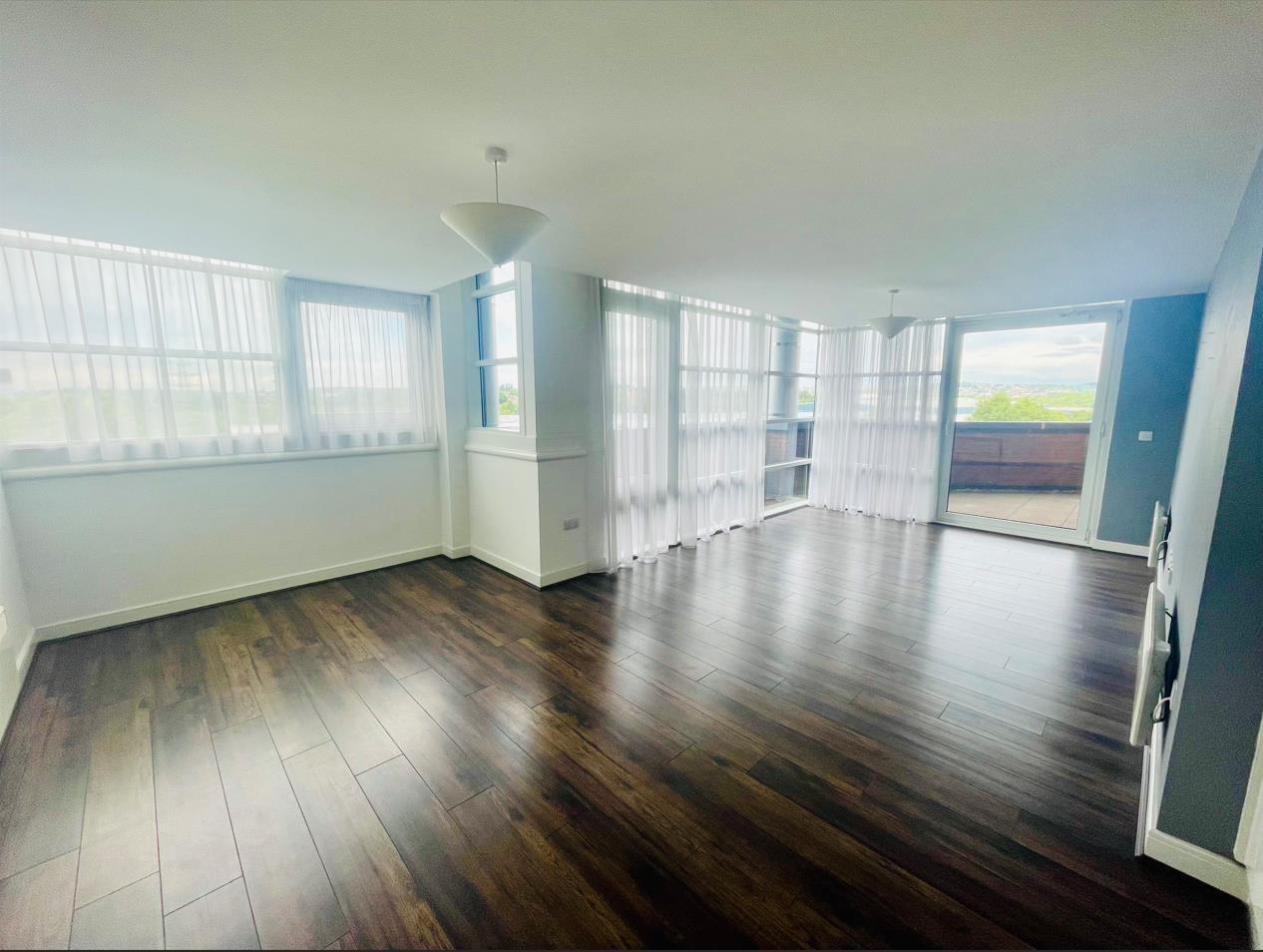 Flat Waterfront Way in Brierley Hill