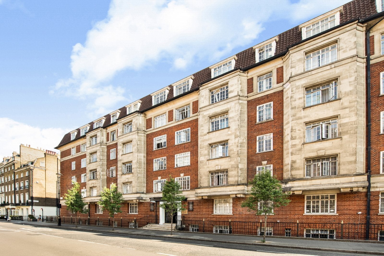 Flat Seymour Street in City of Westminster
