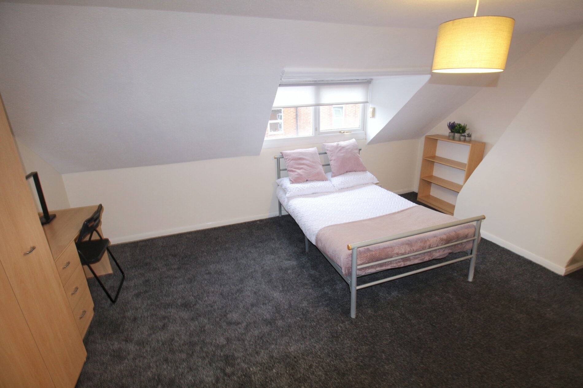 Room Nelson Street in Lincoln