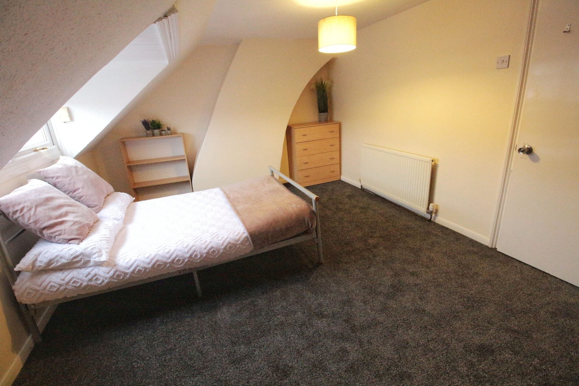 Room Nelson Street in Lincoln