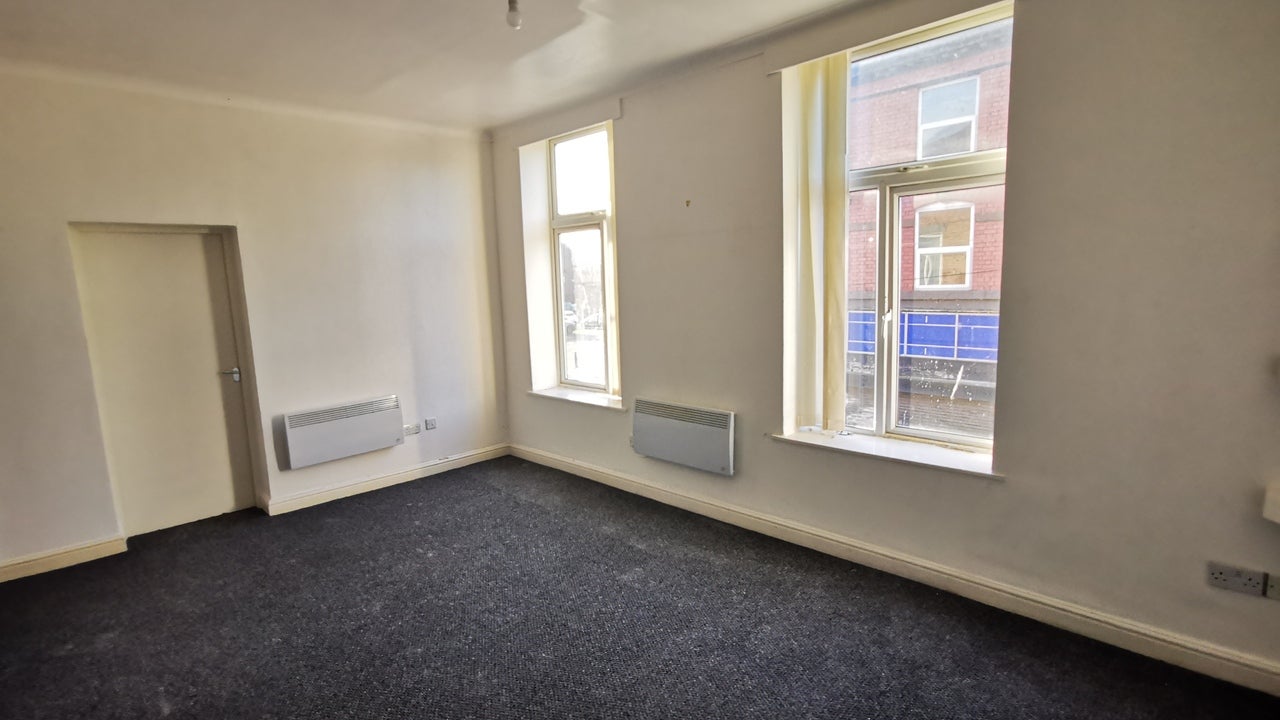 Flat Ullswater Street in Liverpool