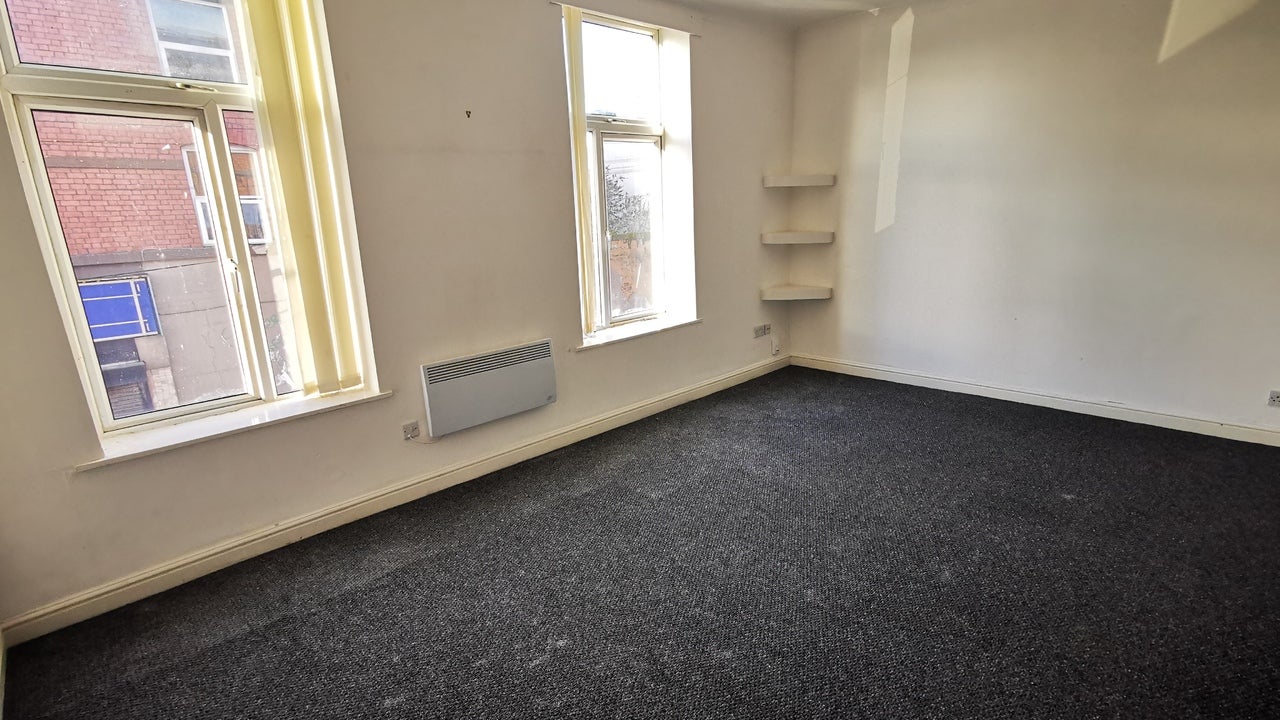 Flat Ullswater Street in Liverpool