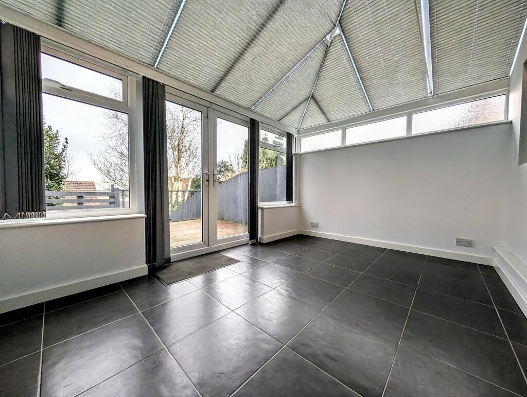 House Pen Hendy in Miskin