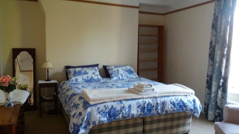 Room Little Parkfield Road in Liverpool