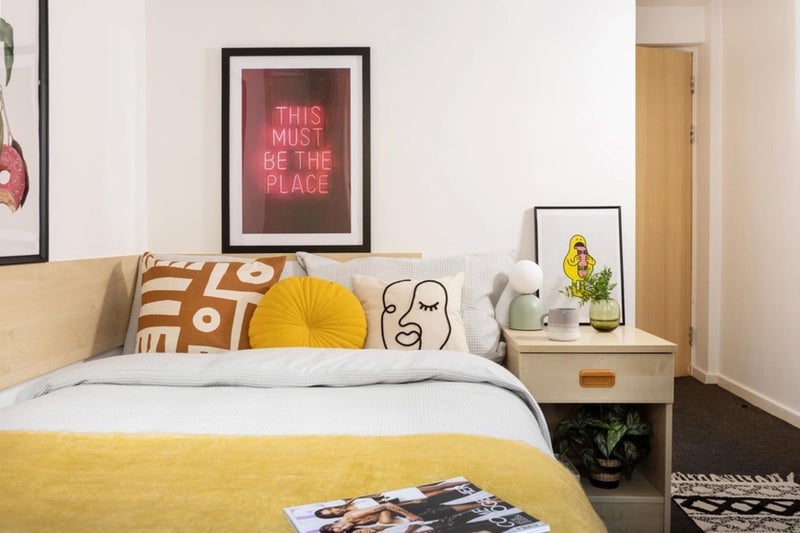 Room Atlantic Point in Liverpool