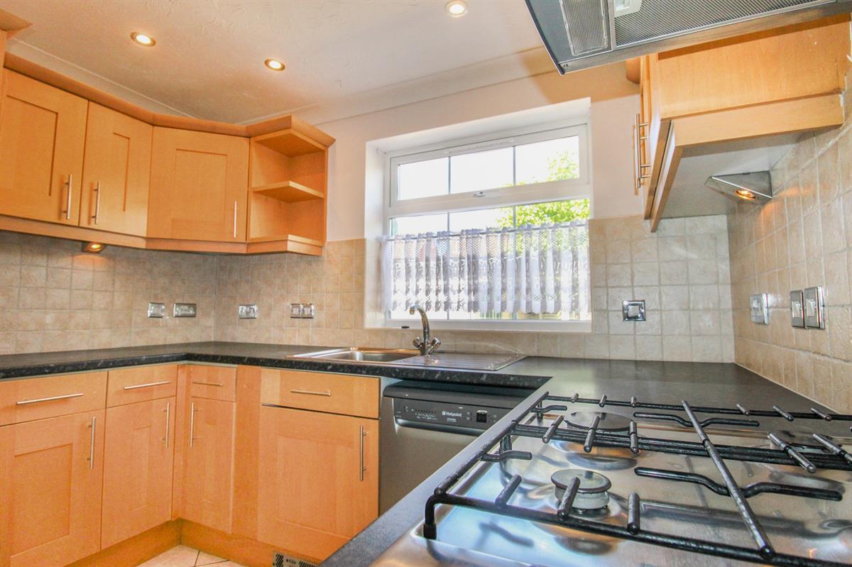 House Chelmer Close in Ravensden