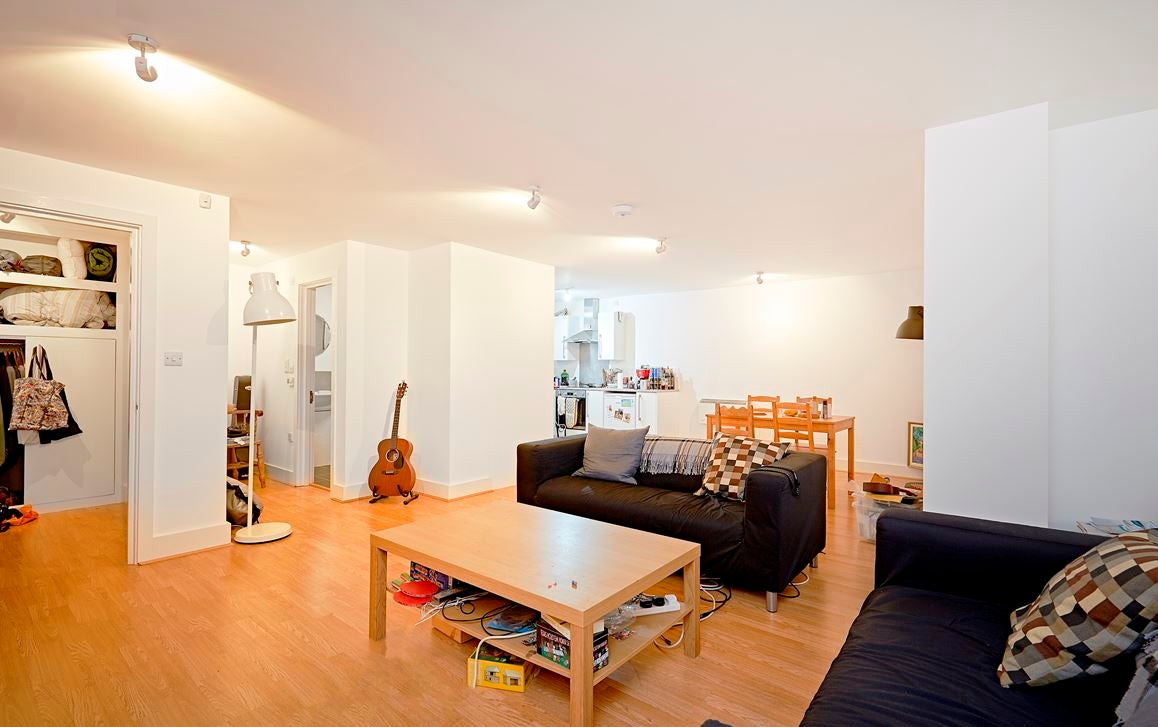 Flat Weld Works Mews in Greater London