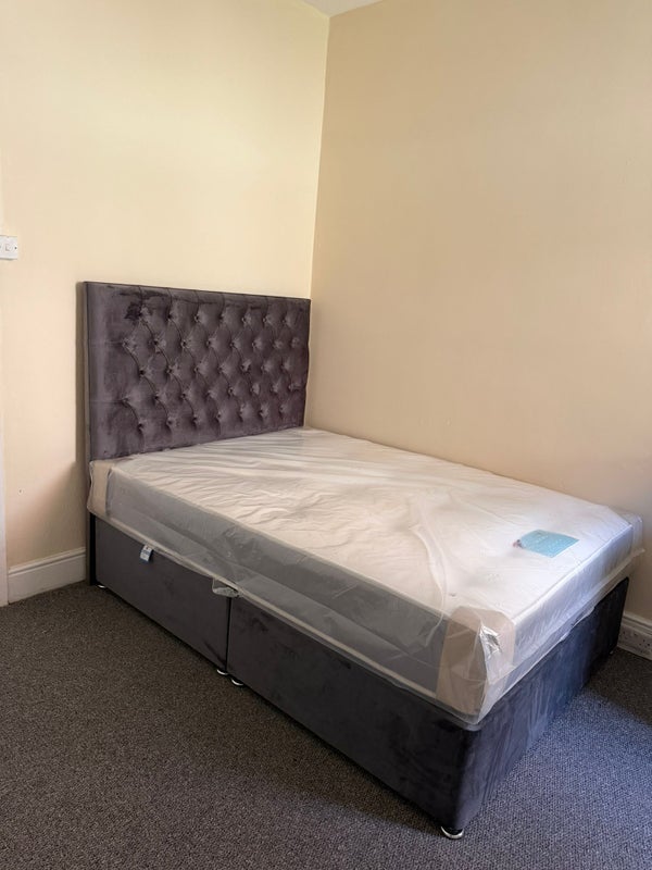Room Lowther Road in Bournemouth
