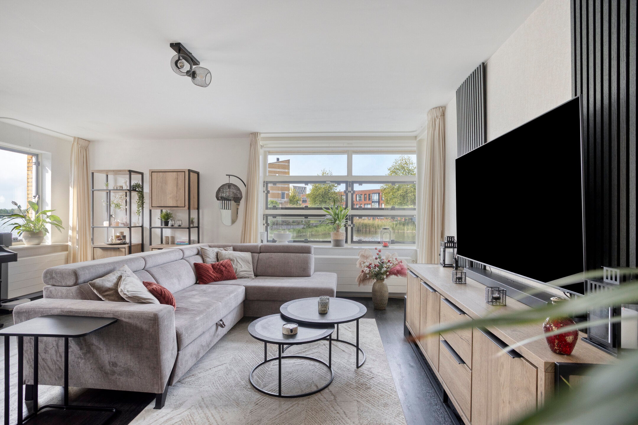 Tussenwoning te koop: Steigerdijk 121, Heerhugowaard