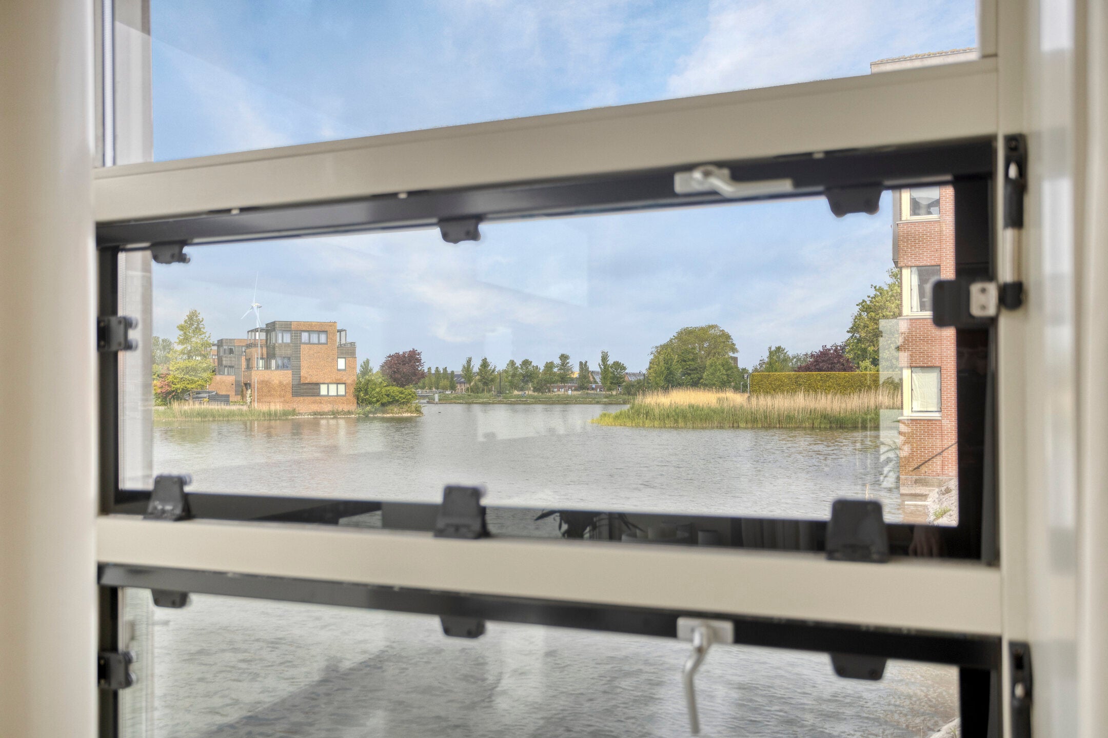 Tussenwoning te koop: Steigerdijk 121, Heerhugowaard