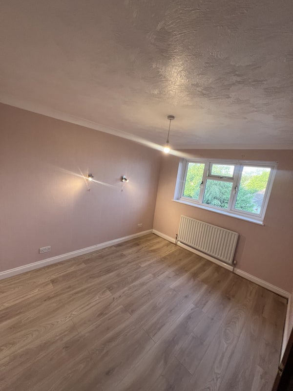 Room Worcester Close in Braintree