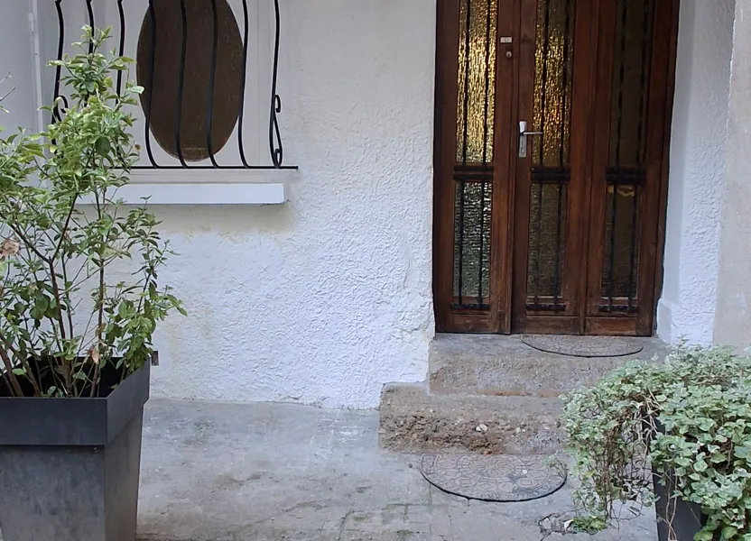 Flat Rue Parmentier in Sainte-Foy-lès-Lyon