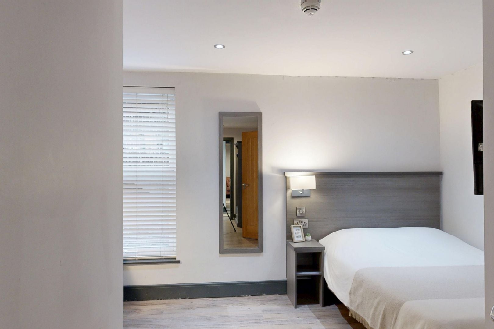 Room Hounds Gate in Nottingham