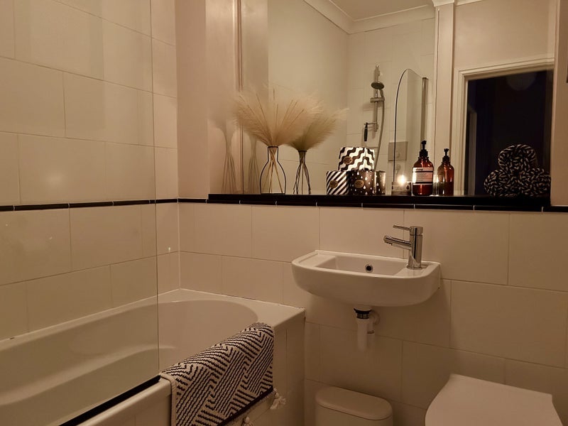 Room Grafton Terrace in Greater London