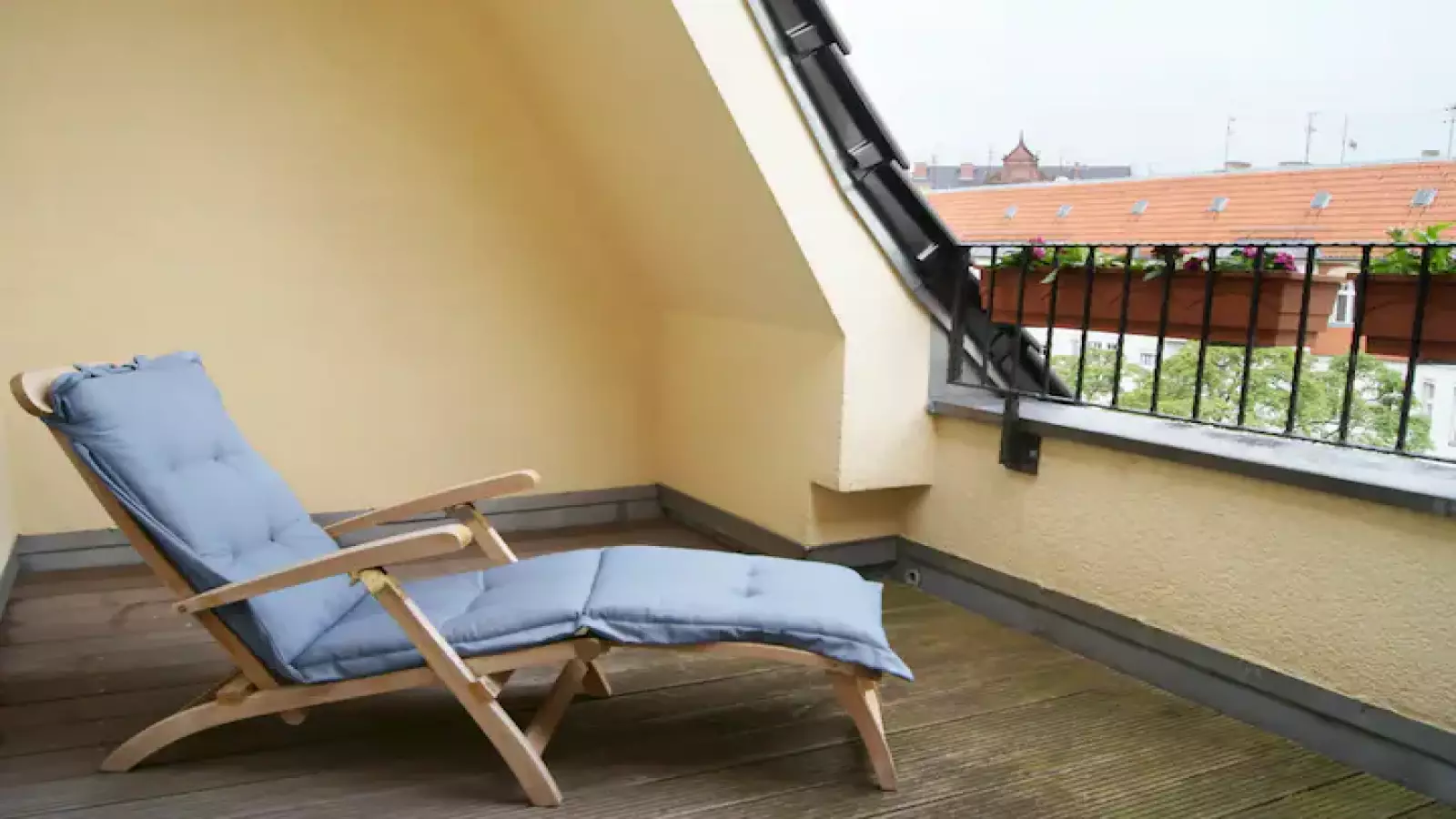 Wohnung Kreuzstraße in Berlin